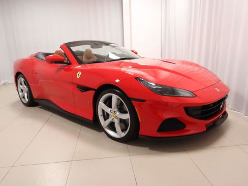 Certified 2023 Ferrari Portofino M RWD image 5