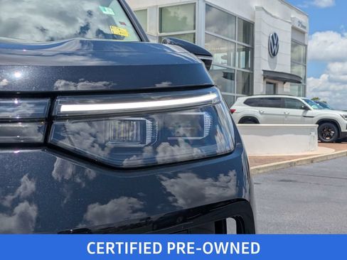 Used 2025 Volkswagen Tiguan S FWD image 11