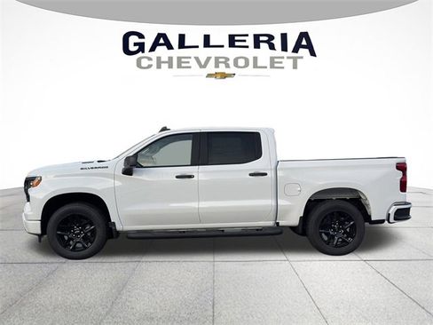 New 2026 Chevrolet Silverado 1500 Custom w/ Rally Edition image 4