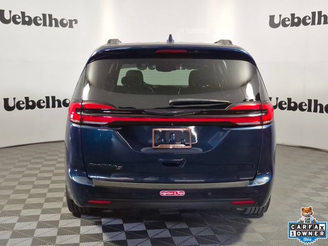 Used 2021 Chrysler Pacifica Touring w/ S Appearance Package FWD image 6