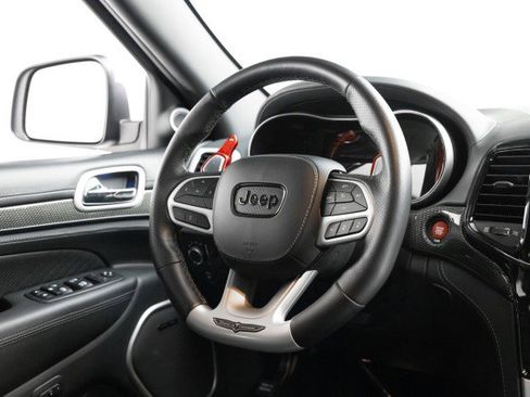 Used 2020 Jeep Grand Cherokee Trackhawk image 10