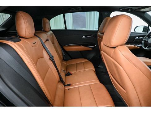 Used 2019 Cadillac XT4 Premium Luxury w/ Driver Assist Package image 18