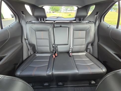 Used 2024 Chevrolet Equinox Premier FWD image 24