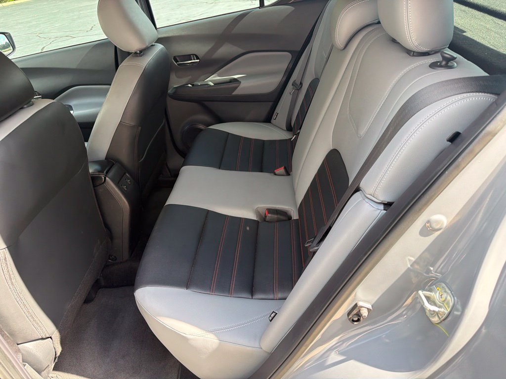 Used 2024 Nissan Kicks SR w/ SR Premium Package FWD image 30