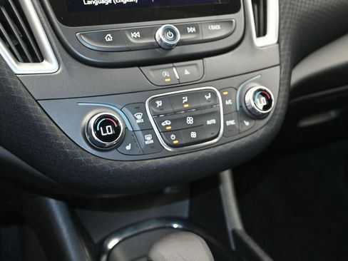 Used 2023 Chevrolet Malibu LT FWD image 24