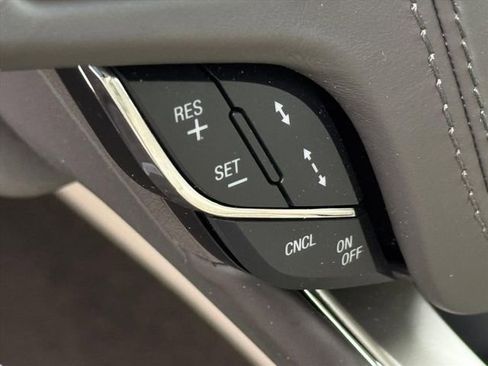 Used 2020 Lincoln MKZ w/ Convenience Package image 11