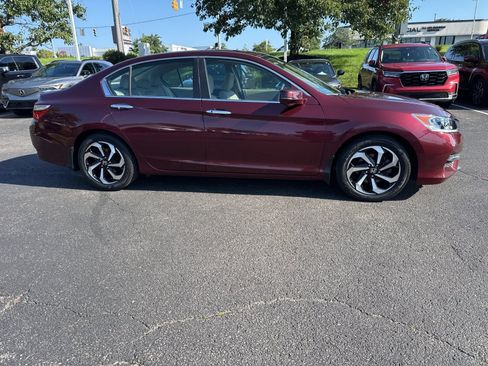 Used 2016 Honda Accord EX-L image 23