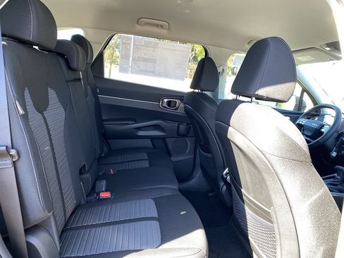 New 2026 Kia Sorento LX FWD image 19