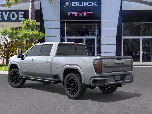 New 2026 GMC Sierra 2500 Denali Ultimate w/ LPO, Black Badging Package AWD/4WD image 3