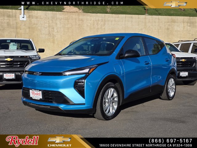 Certified 2027 Chevrolet Bolt LT w/ Comfort Package FWD image 1