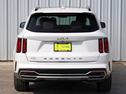 Used 2022 Kia Sorento SX image 50
