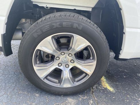 Used 2023 RAM 1500 Laramie AWD/4WD image 42