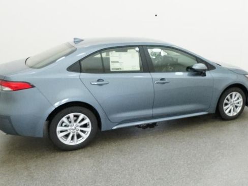 New 2026 Toyota Corolla LE image 10