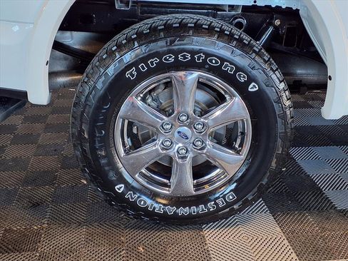 Used 2019 Ford F150 Lariat image 8