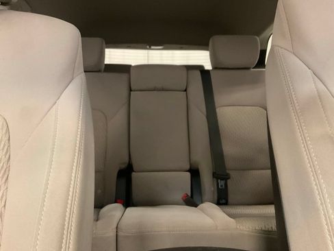 Used 2019 Hyundai Santa Fe XL SE FWD image 21
