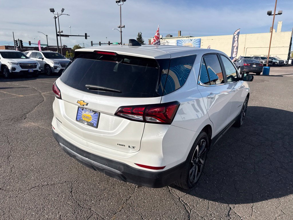 Used 2022 Chevrolet Equinox LT AWD/4WD image 12