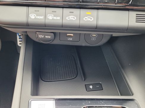 New 2025 Hyundai Elantra SEL image 19