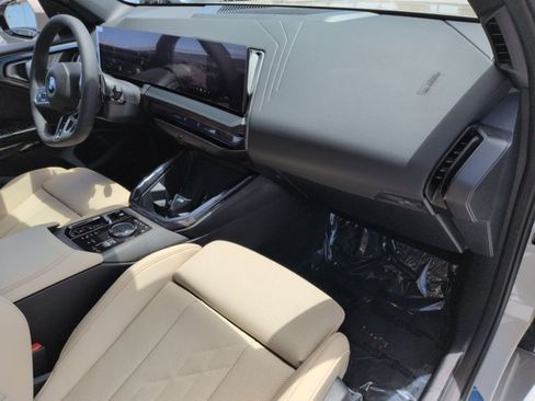 Used 2026 BMW X3 xDrive30i w/ M Sport Package AWD/4WD image 24
