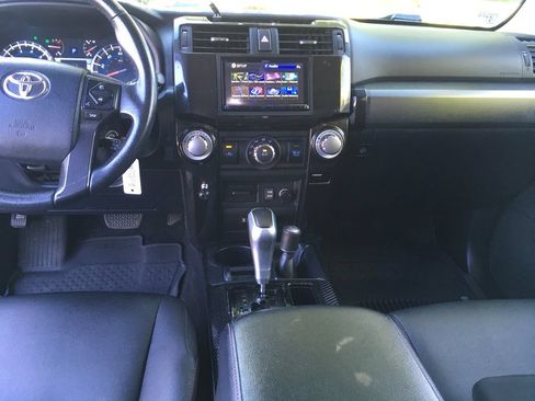 Used 2018 Toyota 4Runner TRD Pro AWD/4WD image 25