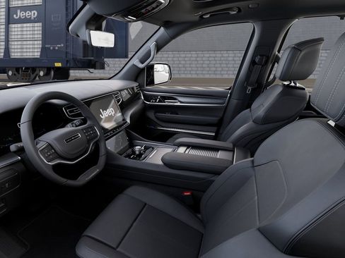 New 2026 Jeep Grand Wagoneer L Summit image 22