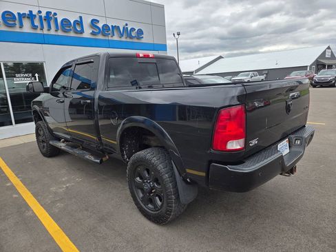 Used 2017 RAM 2500 Big Horn w/ Sport Appearance Group AWD/4WD image 5