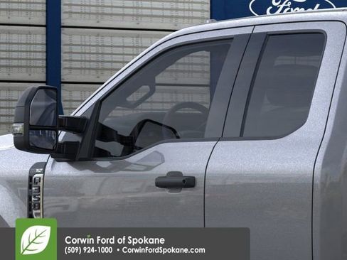 New 2026 Ford F350 XLT image 21