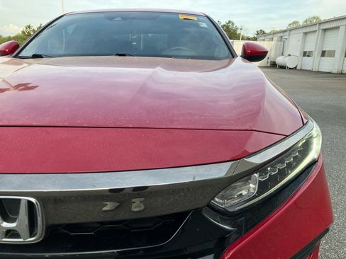 Used 2018 Honda Accord Sport image 29