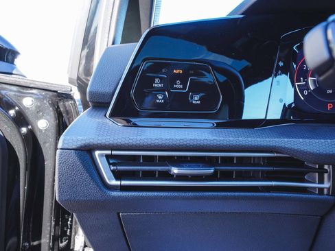 Used 2024 Volkswagen GTI Autobahn image 27