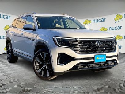 Certified 2024 Volkswagen Atlas SEL Premium R-Line