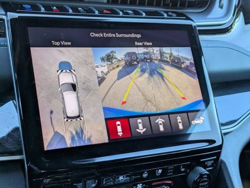 Used 2023 Jeep Grand Cherokee Trailhawk w/ Advanced Protech Group II image 22