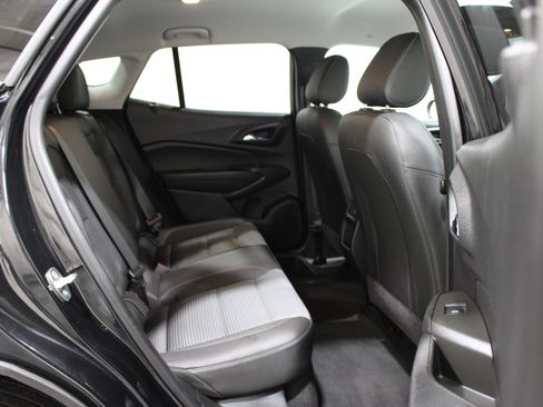 Used 2024 Chevrolet Trax LT w/ Driver Confidence Package FWD image 23