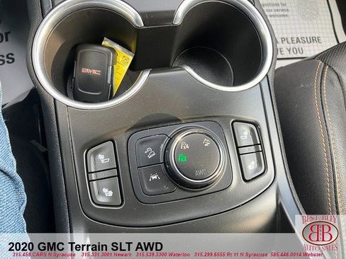 Used 2020 GMC Terrain SLT AWD/4WD image 19