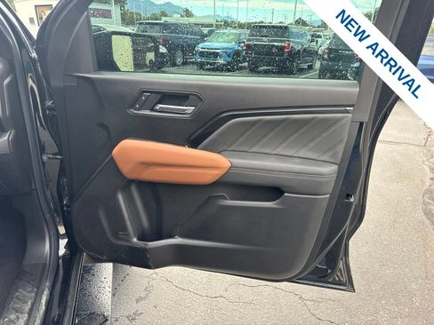 Used 2026 GMC Canyon AT4 w/ AT4 Premium Package AWD/4WD image 8