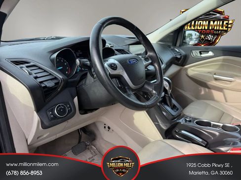 Used 2016 Ford Escape Titanium AWD/4WD image 17