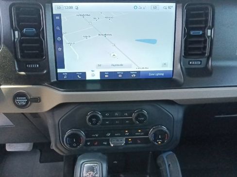 Used 2023 Ford Bronco Wildtrak AWD/4WD image 20