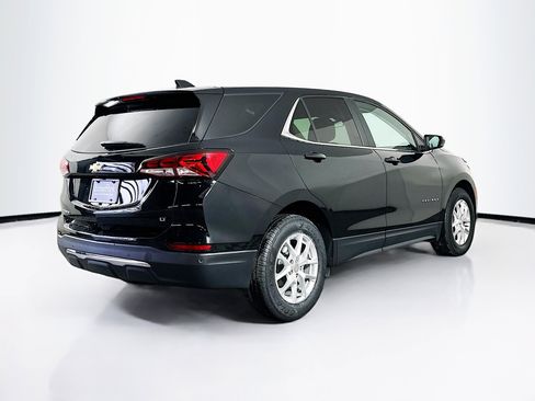 Used 2024 Chevrolet Equinox LT image 9