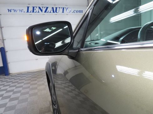 Used 2023 Subaru Outback Touring AWD/4WD image 61