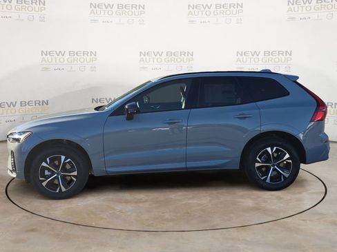 New 2026 Volvo XC60 B5 Core w/ Climate Package image 2