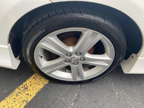 Used 2013 Toyota Corolla S w/ Premium Pkg FWD image 30