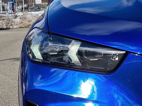 Used 2024 BMW X5 M60i image 9