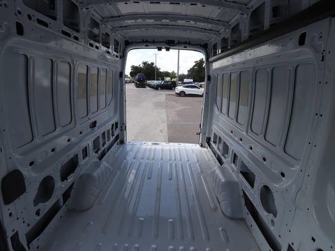 Used 2025 Ford Transit 250 148 High Roof Extended RWD image 9