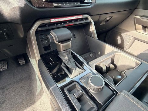 New 2026 Toyota Tundra SR5 image 18