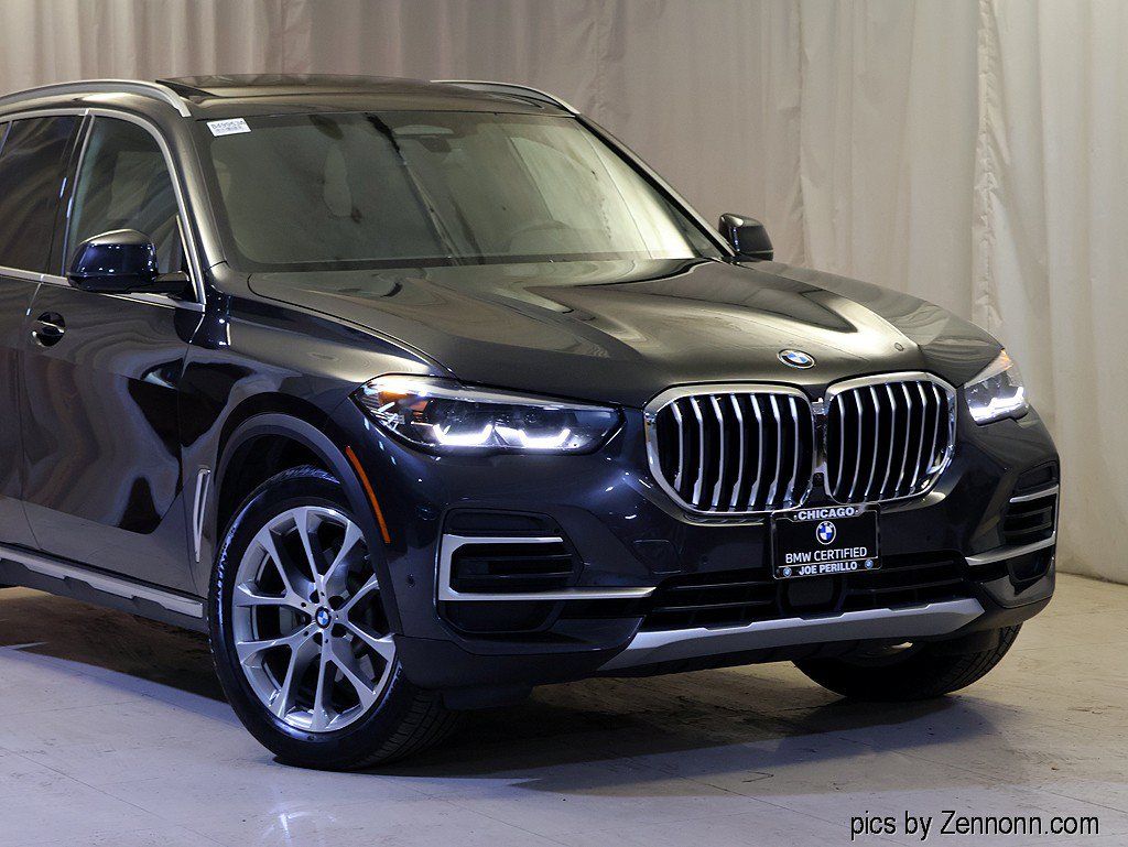 Certified 2023 BMW X5 xDrive40i AWD/4WD image 2