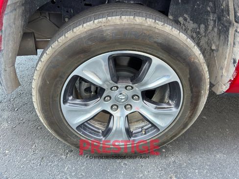 Used 2024 RAM 1500 Laramie RWD image 15