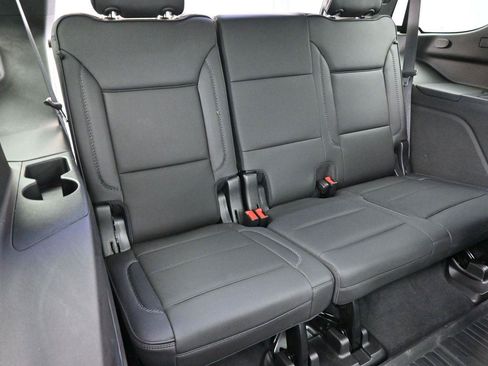 Used 2021 GMC Yukon Denali w/ Advanced Technology Package AWD/4WD image 39
