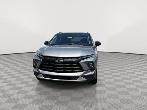 Certified 2024 Chevrolet Blazer LT w/ Convenience Package FWD image 4