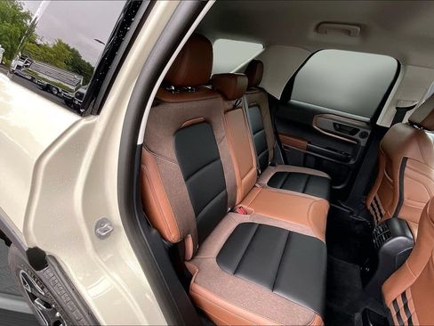 Used 2025 Ford Bronco Sport Outer Banks w/ Outer Banks Tech Package+ AWD/4WD image 26
