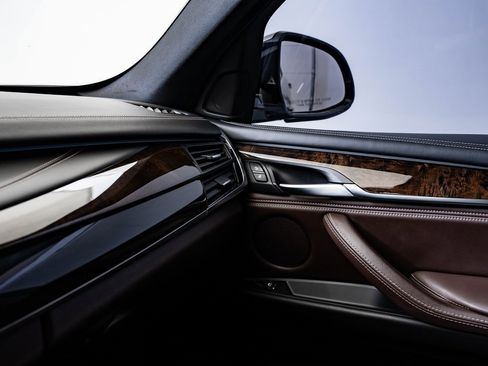 Used 2018 BMW X5 xDrive35d image 36