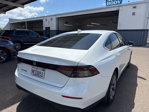 Used 2024 Honda Accord EX image 4