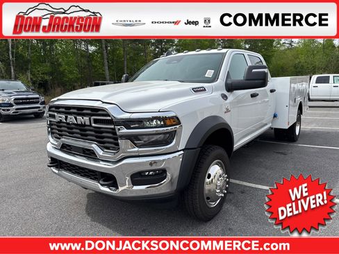 New 2026 RAM 5500 Tradesman w/ Chrome Appearance Group image 1